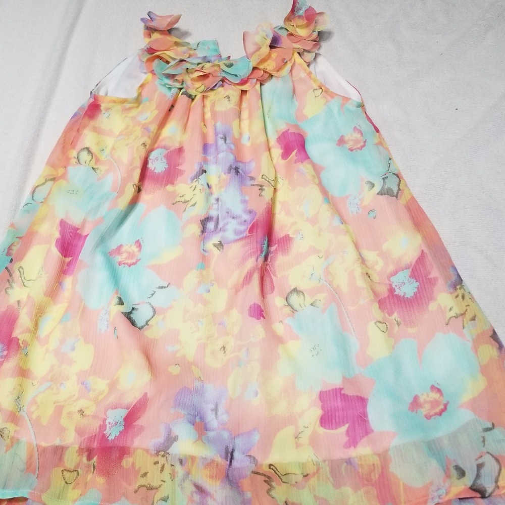 Girl Floral sleeveless dress size 6
